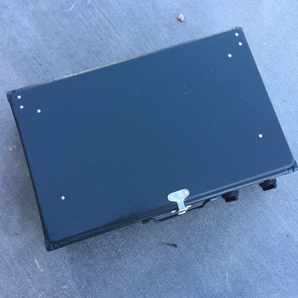 Coleman 2 Burner Classic Propane Camp Stove - Picture 6 of 9